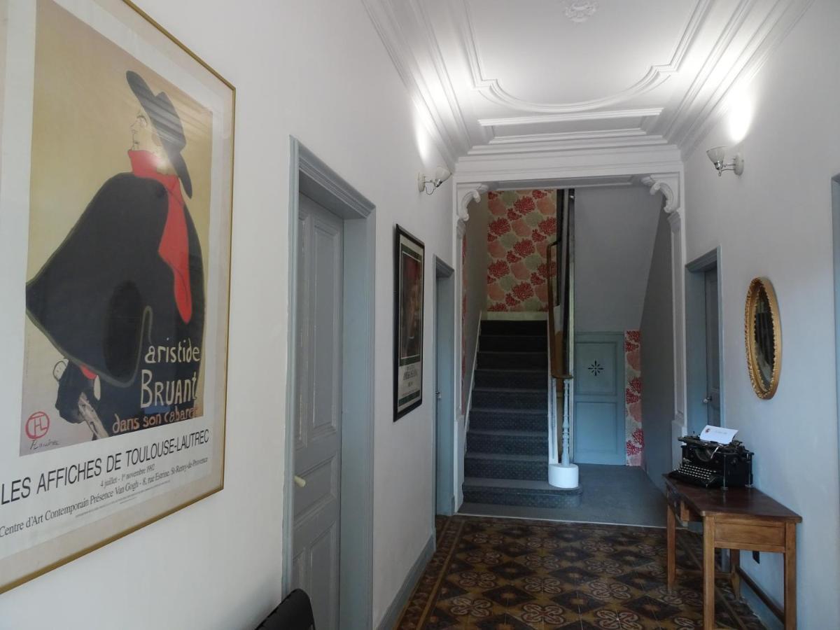 La Maison D Alys Cabannes Экстерьер фото